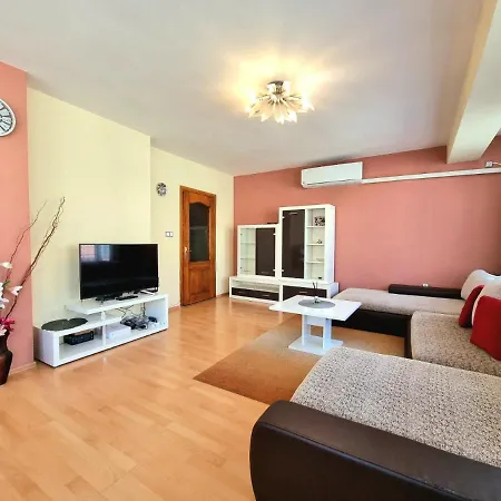 Apartamento Sunny View - Seaside With Garage Burgas