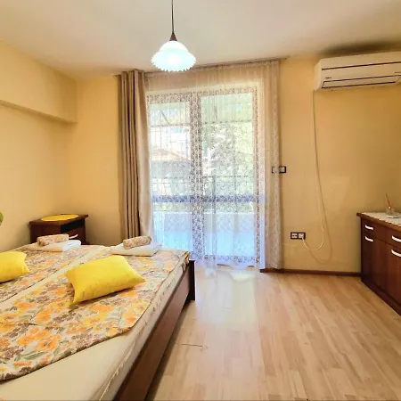 Sunny View - Seaside With Garage Apartment *