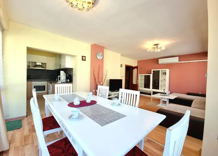 Sunny View - Seaside With Garage Burgas